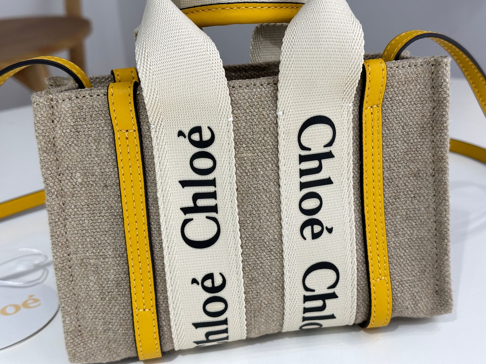 Chloe Mini Woody Tote Bag In Linen